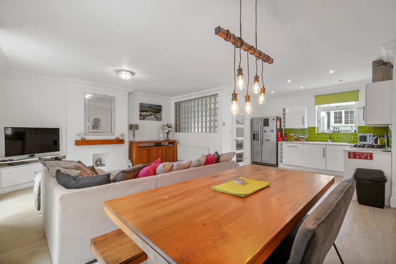 30 Percent Off! The Central Whitby Gem - 4 Bedrooms Dış mekan fotoğraf