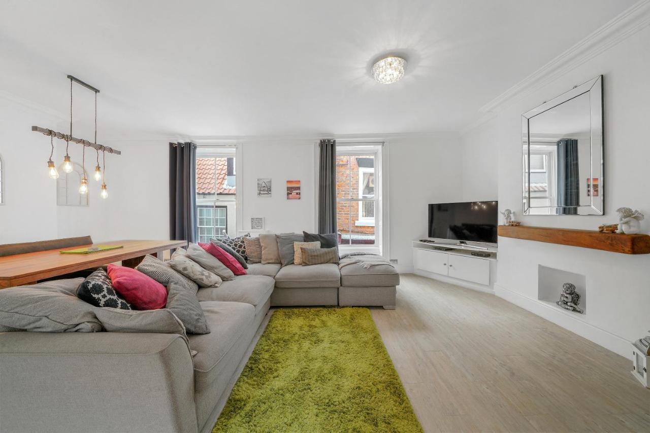 30 Percent Off! The Central Whitby Gem - 4 Bedrooms Dış mekan fotoğraf