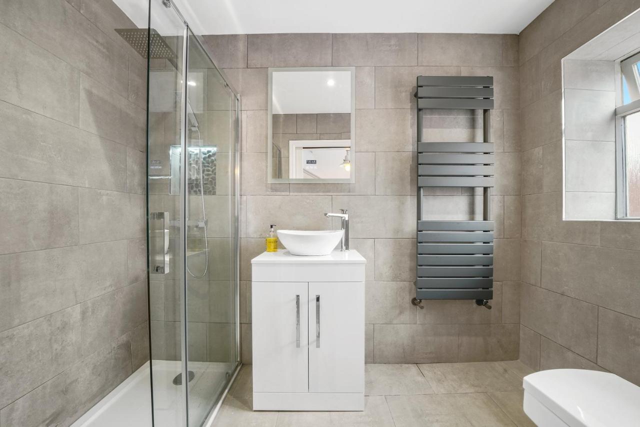 30 Percent Off! The Central Whitby Gem - 4 Bedrooms Dış mekan fotoğraf