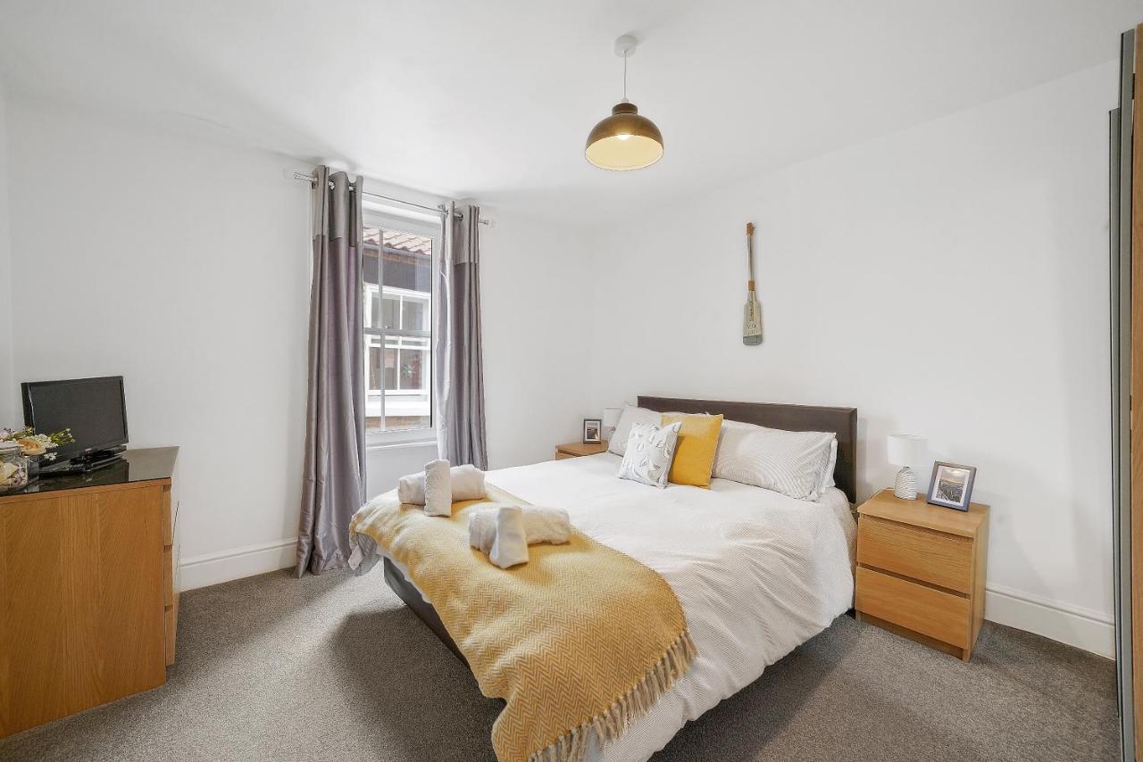 30 Percent Off! The Central Whitby Gem - 4 Bedrooms Dış mekan fotoğraf